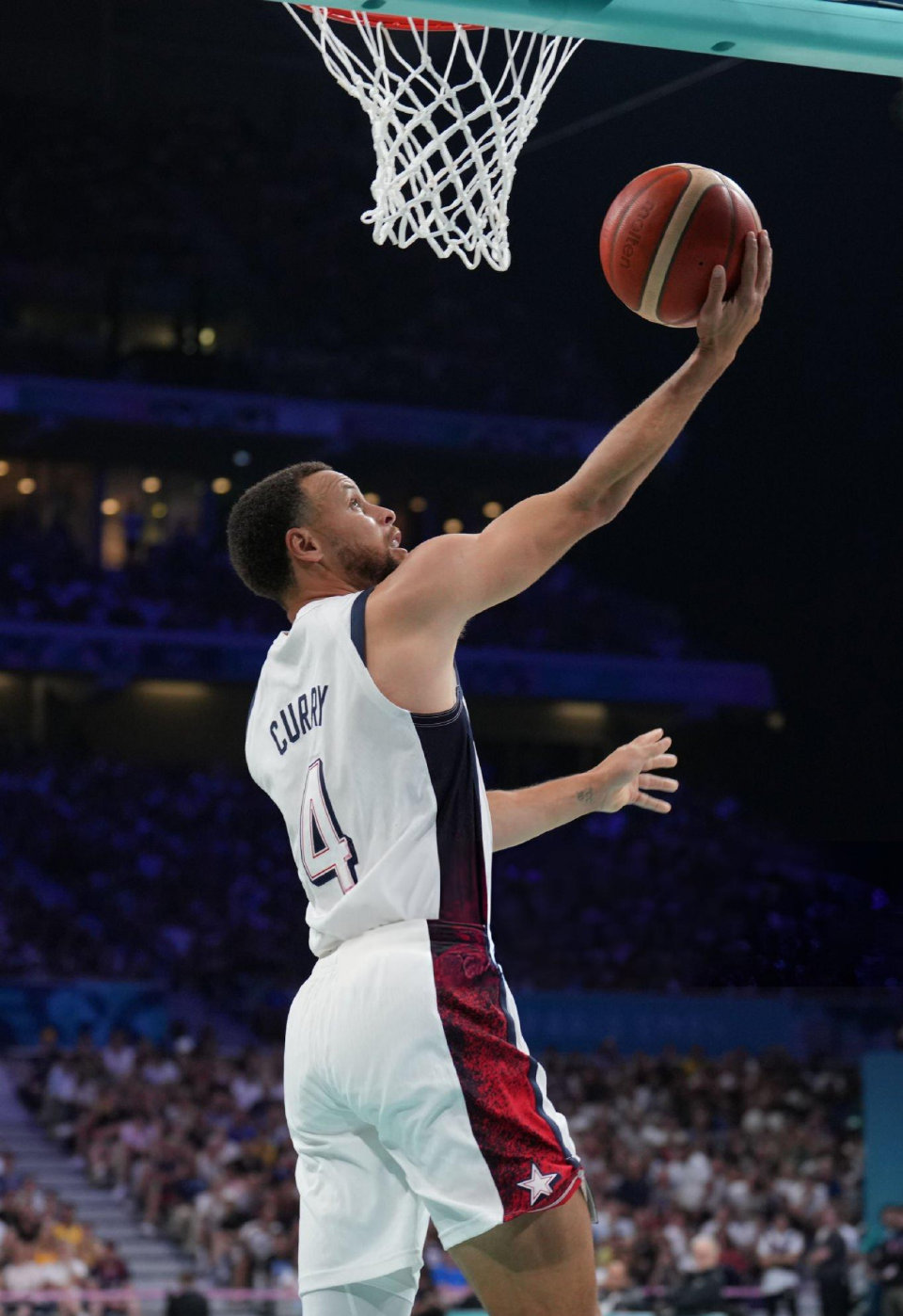 欧冠进球30+球员仅两人客场进球多于主场：姆巴佩、里瓦尔多（欧冠30+进球球员中，仅姆巴佩与里瓦尔多客场进球多于主场）