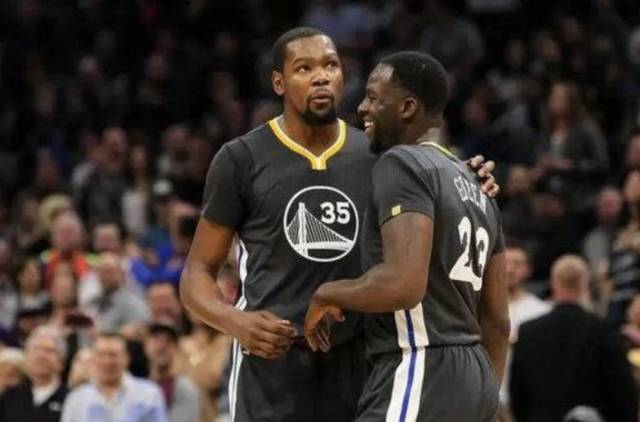 狼队主帅：对阵曼联希望终结连败，要表现得像冠军队伍一样（狼队主帅：战曼联誓止连败，必须打出冠军风范）