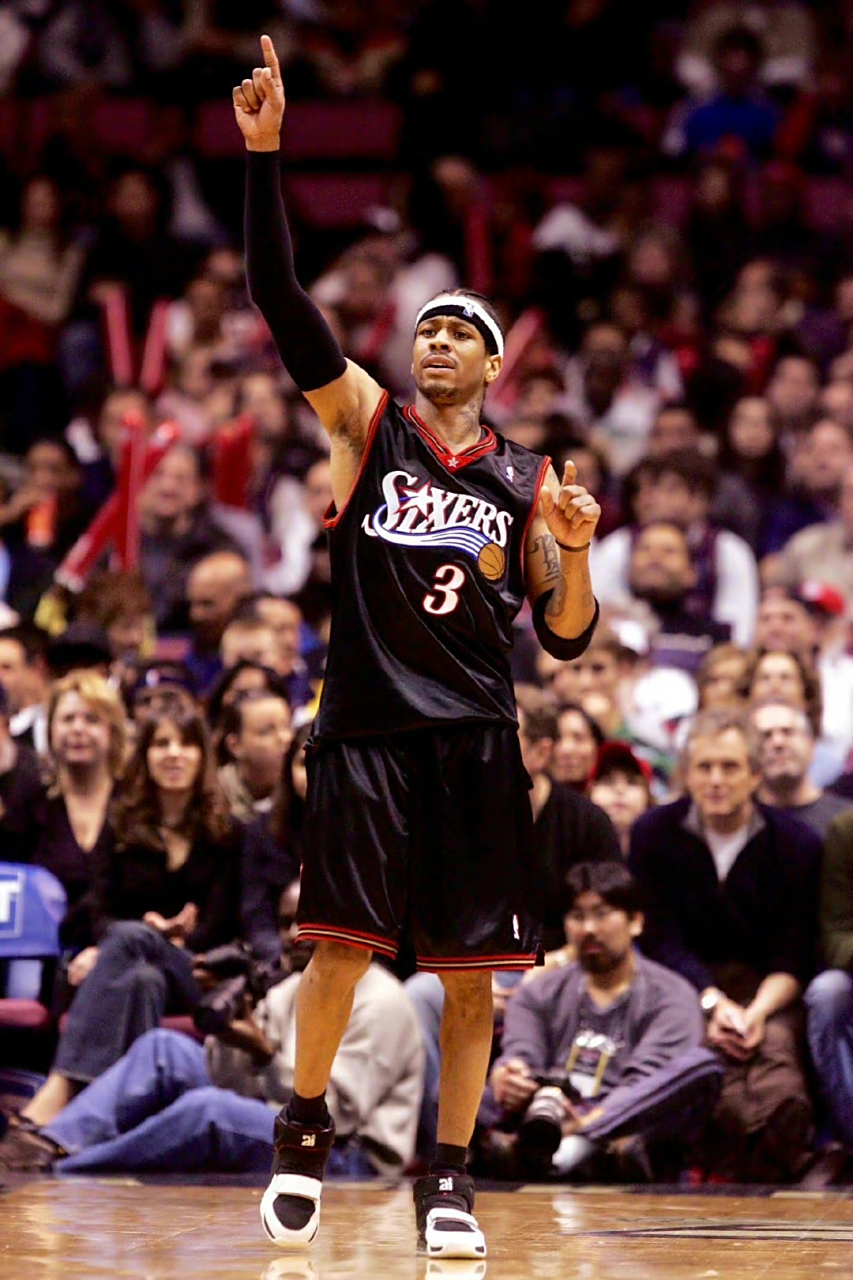 世体：巴萨不提前去斯坦福桥踩场训练，将在比赛当日飞往伦敦（世体：巴萨比赛日当天飞赴伦敦，不提前在斯坦福桥踩场）