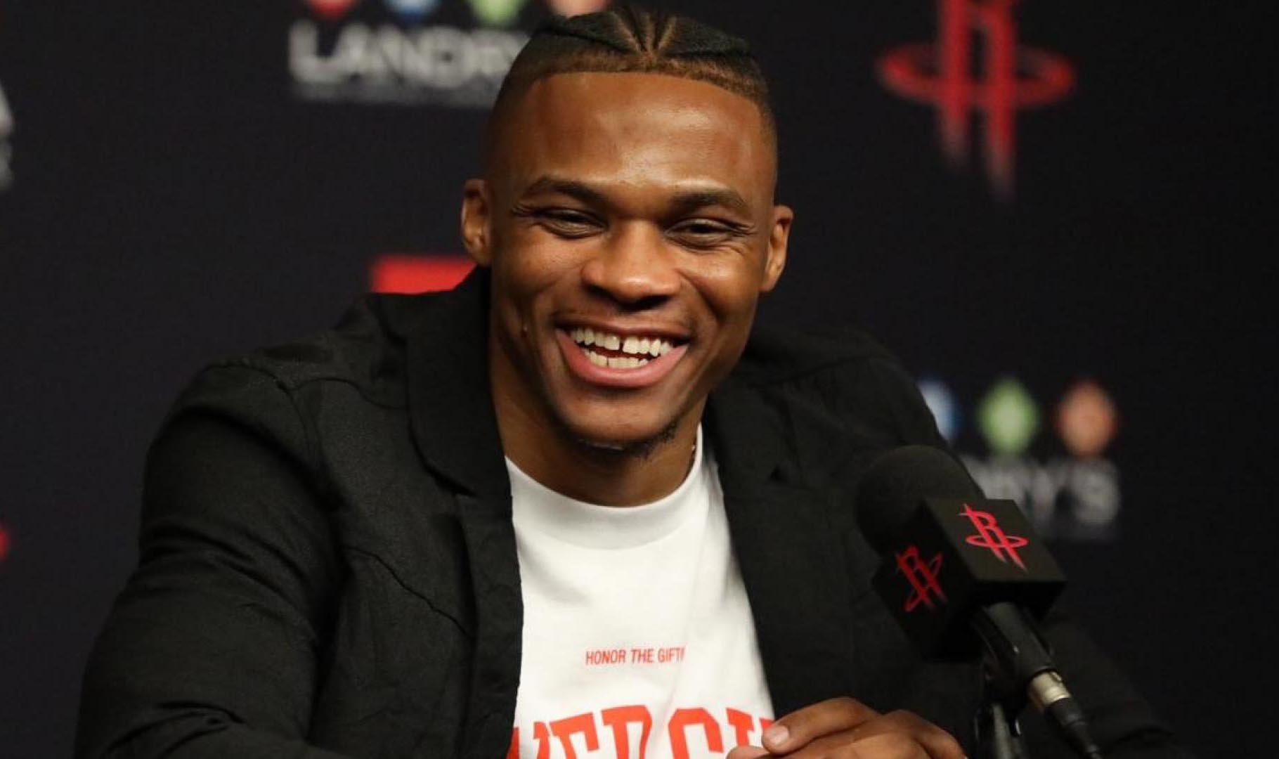 世联赛：中国女排3-2逆转战胜美国女排，知道为什么吗？（世联赛：中国女排3-2逆转美国女排，胜因何在？）