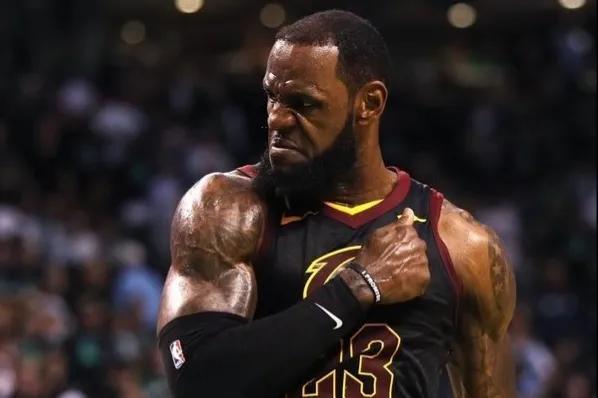 孙兴慜：现在我们需要思考如何更好地准备接下来的世界杯（孙兴慜：我们现在要考虑怎样更好地备战即将到来的世界杯）